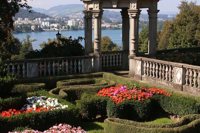 Lucerne Lakeside and Villas Private Walking Tour - Schloss Neuhabsburg and the seasonal wine stop