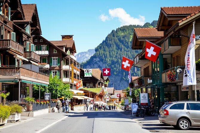 Mountain Majesty: Small Group Tour to Lauterbrunnen and Mürren - The gondola to Grütschalp and the ridge train to Mürren