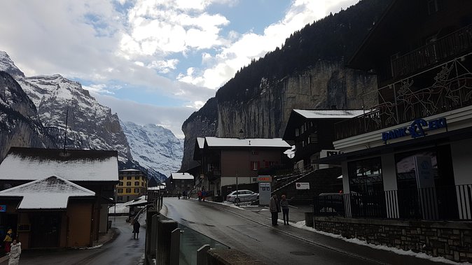Mt. Schilthorn & Mürren Small Group Day Trip from Interlaken - Why Schilthorn makes a memorable mountain day