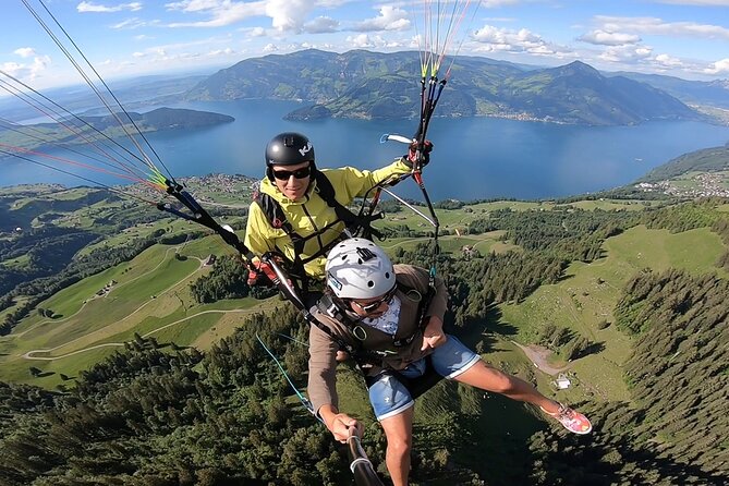 Paragliding Tandem in Switzerland - Starting at Brunni-Bahnen in Engelberg