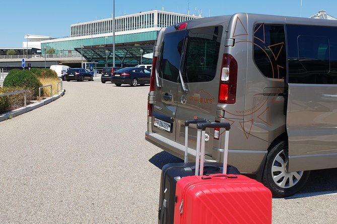 Private Arrival Transfer: from Geneva Airport to Geneva City - Why the private option can be worth the price