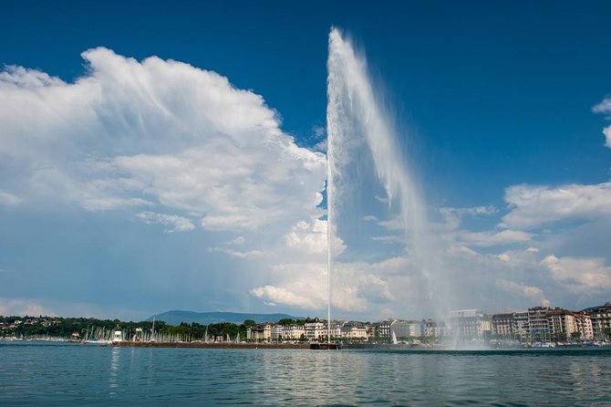 Private Tour : The best of Geneva city tour - Walking through Old Town to St. Pierre Cathedral