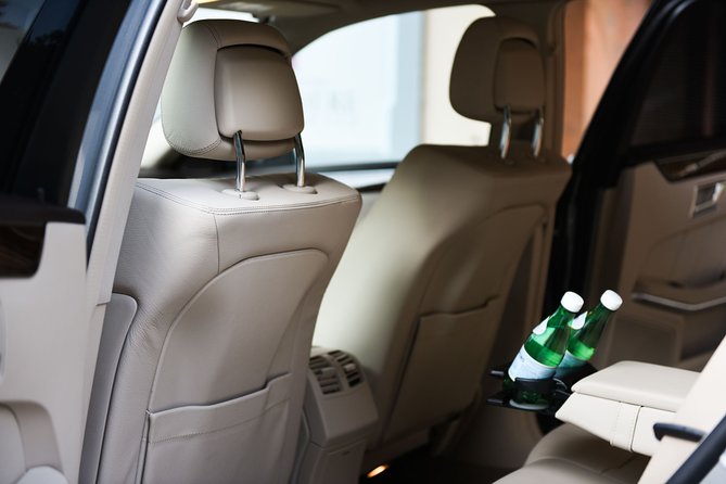 Private transfer from Zurich City to Zurich Airport - Early departures and changing flight times