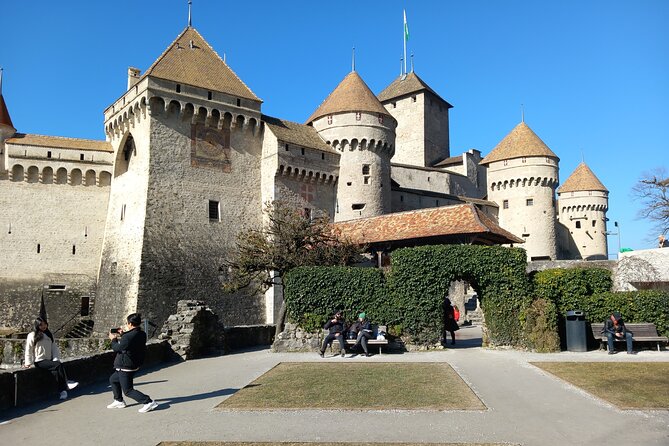 Six Hour Private Tour of The Swiss Riviera - Montreux Castle and the first lake views