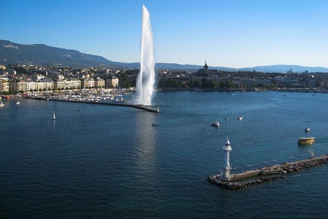 (STTG04) - Sightseeing Cruise at Geneva with Wine and Aperitif - Bains des Pâquis and Geneva’s local waterfront
