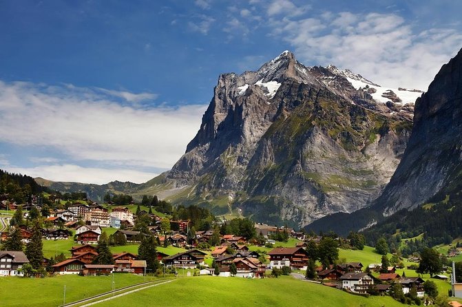 Swiss Alps: Interlaken and Grindelwald Day Trip from Zurich - Key points to know before booking