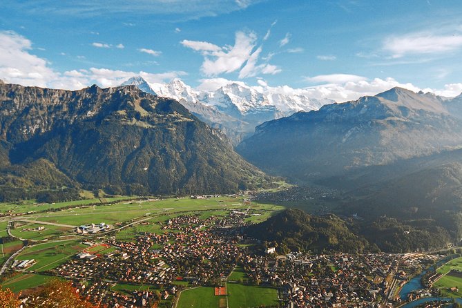 Swiss Alps: Interlaken and Grindelwald Day Trip from Zurich - Zurich to Interlaken by coach