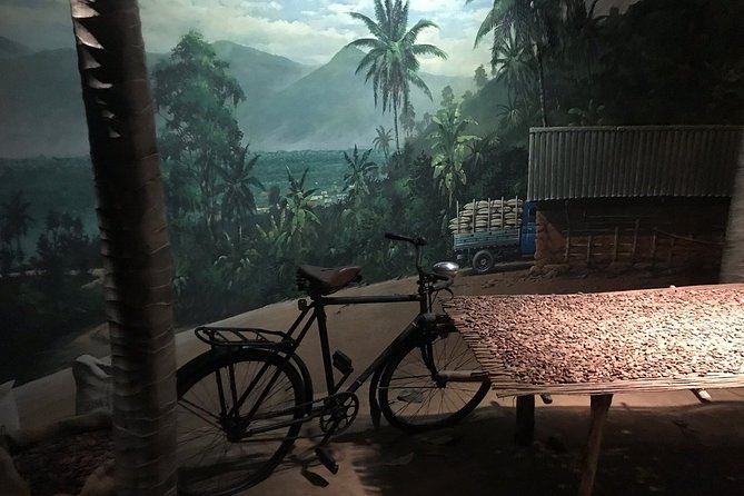 Swiss Chocolate Adventure at Swiss Museum of Transport in Lucerne - Stop 1: Entering the Swiss Museum of Transport