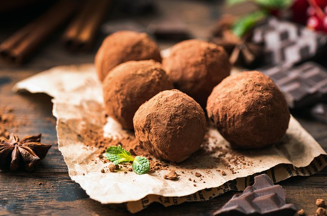 Swiss Chocolate Tasting Experience | Basel - Combining chocolate with a cheese tasting