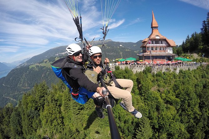 Tandem Paragliding Experience from Interlaken - Who can fly, and what you should wear
