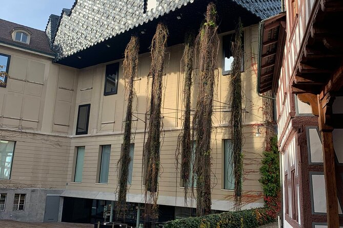 The Best of Basel’s Hidden Treasures: A Self-Guided Audio Tour - How the VoiceMap app works in practice