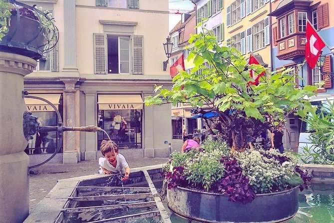 The Best of Zurich Including Panoramic Views in a Small Group Walking Tour - Lake Zurich and the finish at Bürkliplatz