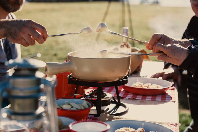 The best Sunset hike with Cheese Fondue - A fondue dinner away from the restaurant crowd