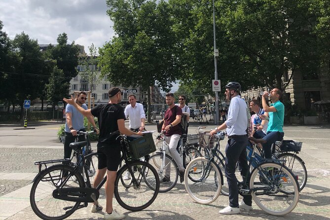 Urban Bike Tour Zurich - What the guide and group size change