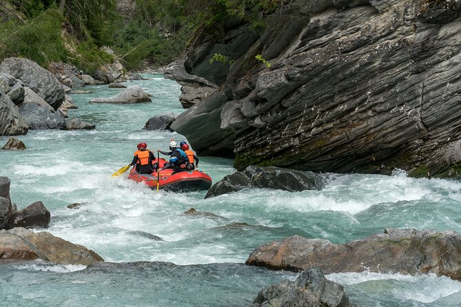 Whitewater Action Rafting Experience in Engadin - One Hour of Class 4 Rapids