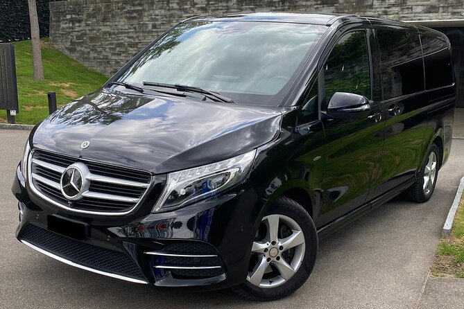 ZRH Zurich Airport to Zurich City Private Transfer–Winter Special - Comfort inside the Mercedes vehicles