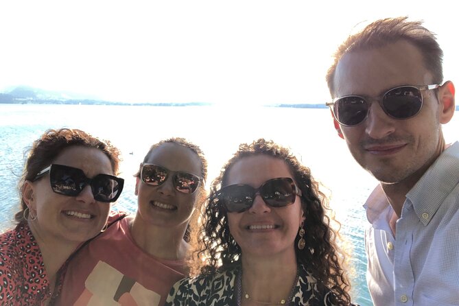 Zug Scavenger Hunt and Sights Self-Guided Tour - Kolinbrunnen and questions rooted in place