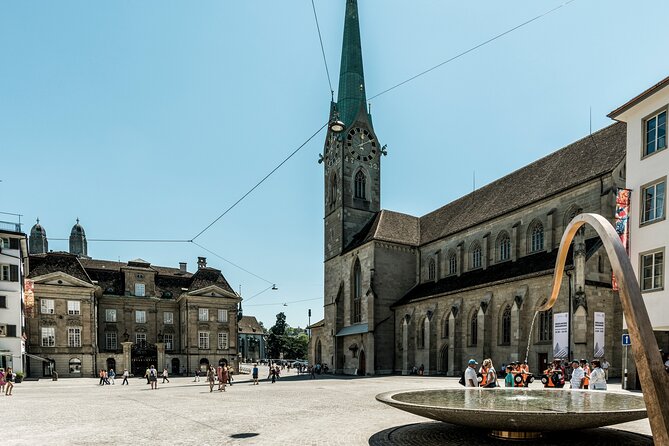 Zurich Highlights with Lake Cruise & Optional FIFA Museum Ticket - The one-hour cruise on Lake Zurich