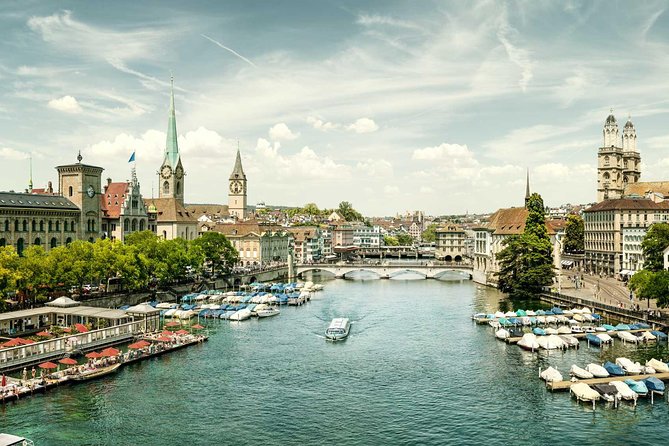 Zurich Sights: Cruise, Lindt Chocolate and optional FIFA Ticket - The coach route covers Zurich’s major districts