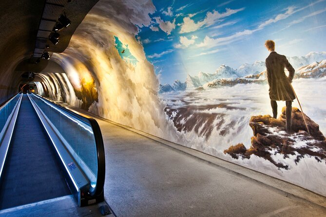 Zurich: Small group tour to Jungfrau, Grindelwald & Interlaken - Riding up to the Top of Europe