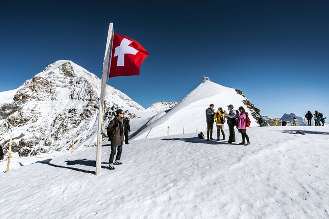 Zurich: Small group tour to Jungfrau, Grindelwald & Interlaken - Inside the Ice Palace and Alpine Sensation