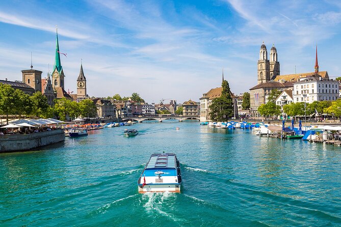 Zurich Small-Group Walking Tour Including a Lake Cruise - A strong four-hour introduction to Zurich