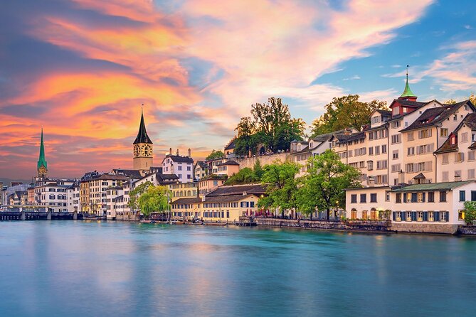 Zurich Small-Group Walking Tour Including a Lake Cruise - Fraumünster and the Chagall windows