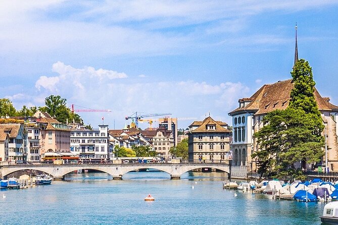 Zurich Small-Group Walking Tour Including a Lake Cruise - What the $89.86 price really includes